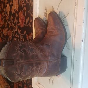 Ariat Boots size 4 Brown